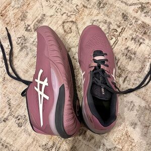ASICS Women's Hard Court Tennis Shoes in Mauve Pink with White Logo